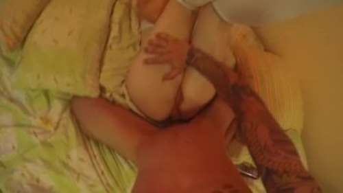 ПОрнО на GoPro ~ чувак снимает порнуху на экшен камеру и трахает в анал