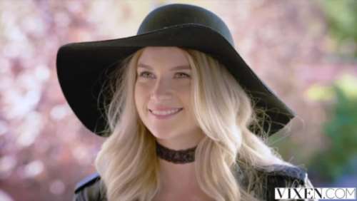 HD секс видео с красивой блондинкой и мужчиной