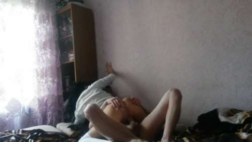 Секс под работающий телевизор