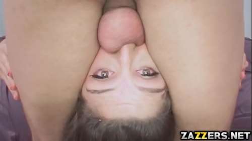 Жестко в рот и  в жопу подготовленную шалаву