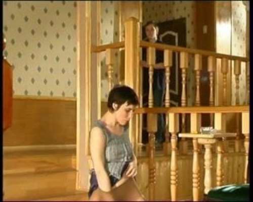 Русская мачеха заставила сделать куннилингус своего пасынка 